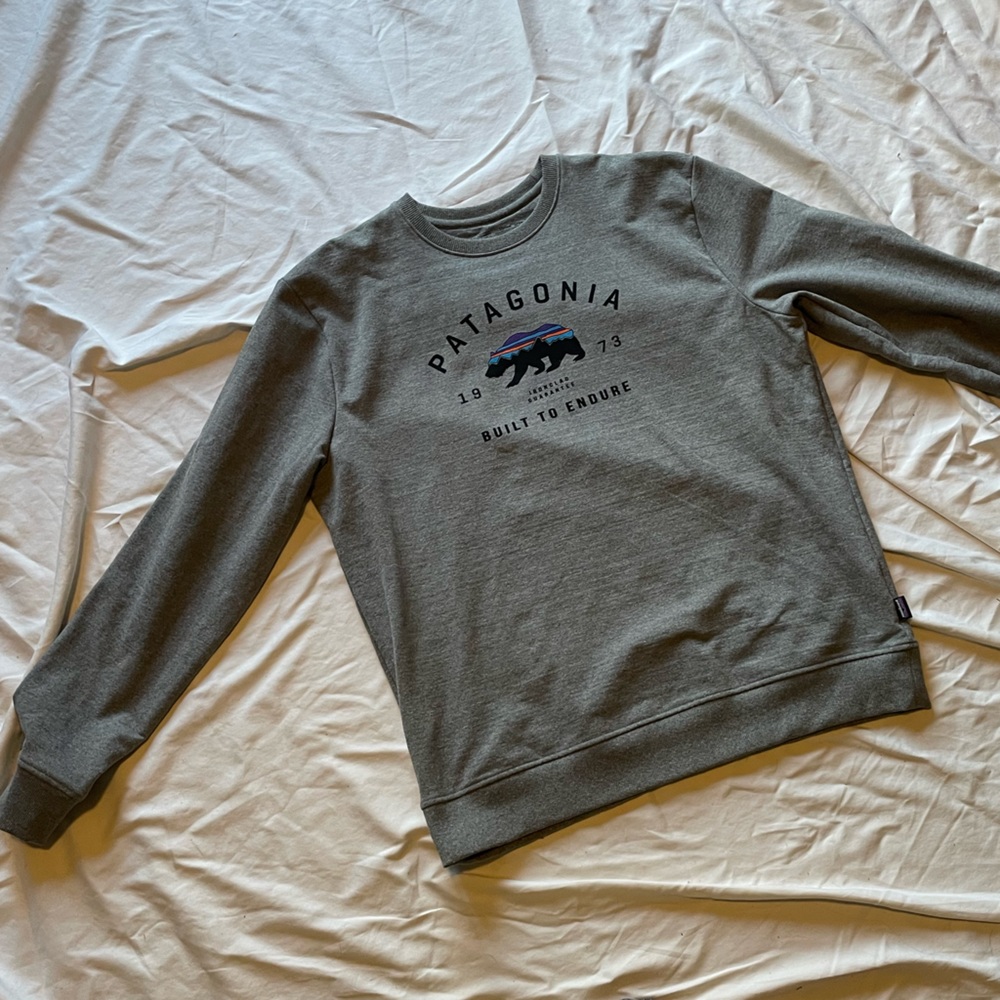 Patagonia Large regular fit crew sweatshirt